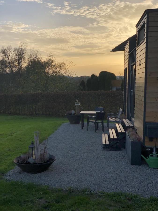 Tinyhouse -Reset Im Vilstal -Zurueck Zum Ursprung Apartment Aldersbach Exterior foto