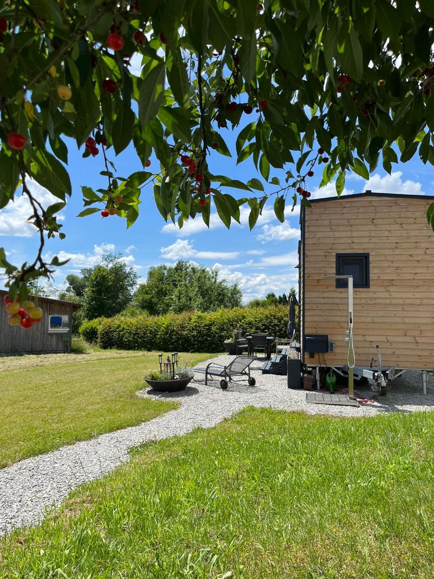 Tinyhouse -Reset Im Vilstal -Zurueck Zum Ursprung Apartment Aldersbach Exterior foto